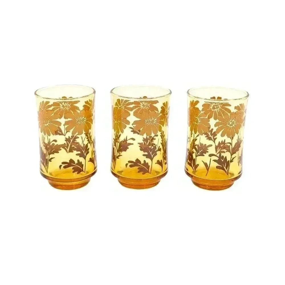 Vintage Amber Daisy Glass Cup Set - Picture 8 of 10
